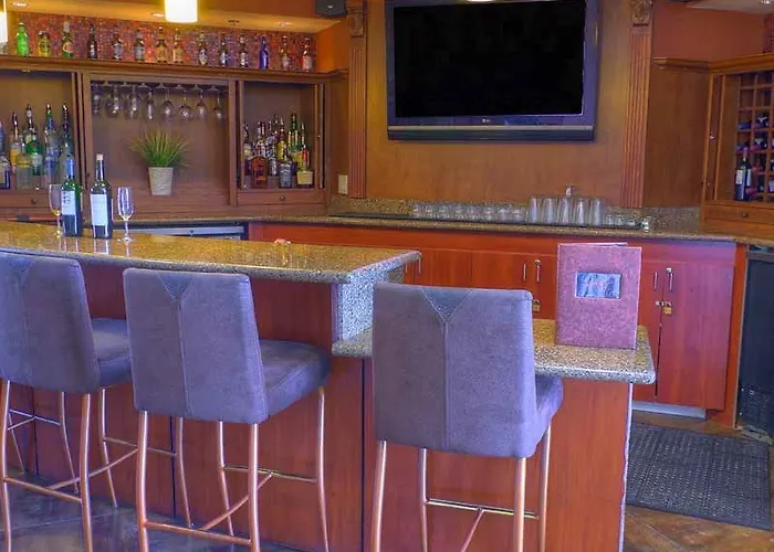 Express & - Midtown, An Ihg Phoenix