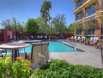 Express & - Midtown, An Ihg Hotel 3*