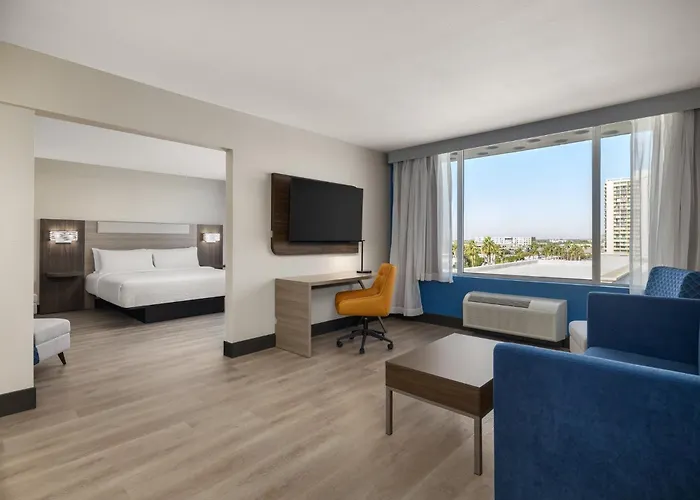 Express & - Midtown, An Ihg 3*