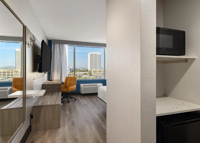 Express & - Midtown, An Ihg Hotel Phoenix