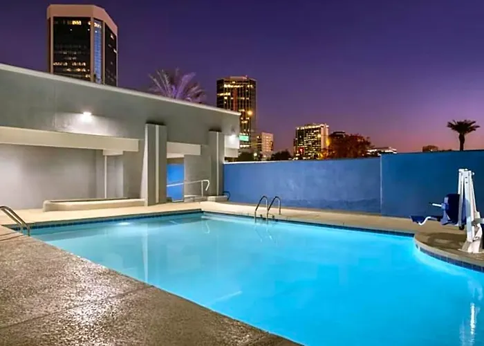 Express & - Midtown, An Ihg Phoenix