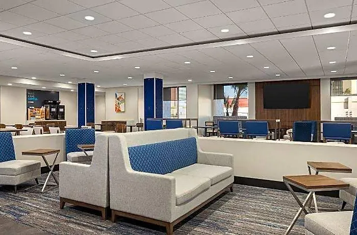 Hotel Express & - Midtown, An Ihg Phoenix