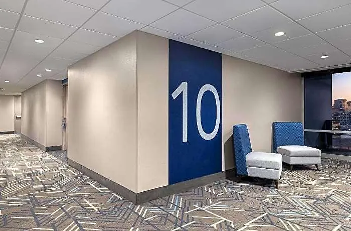 Hotel Express & - Midtown, An Ihg Phoenix