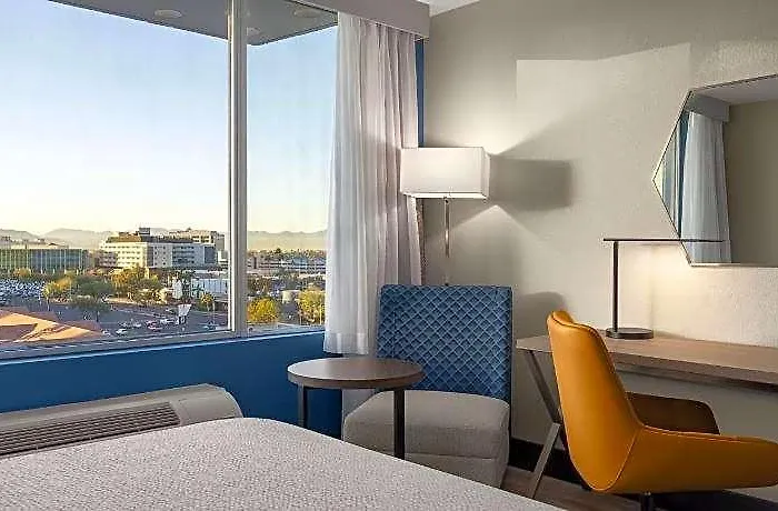 Hotel Express & - Midtown, An Ihg