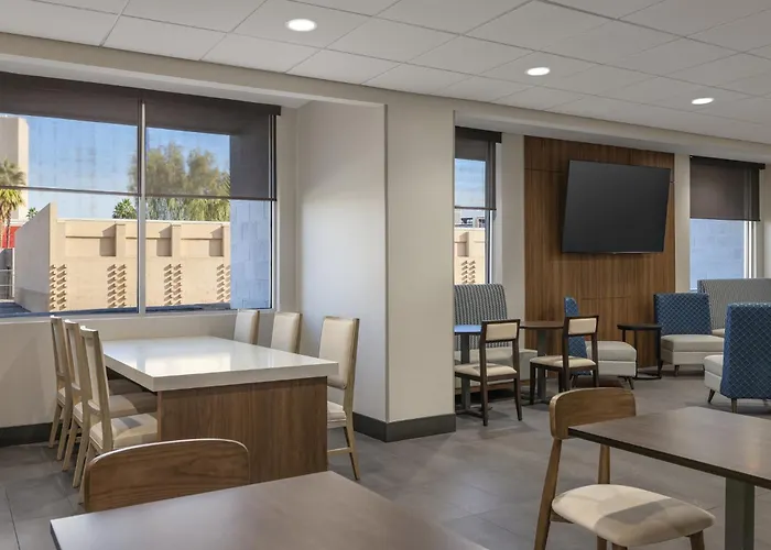 Express & - Midtown, An Ihg 3* Phoenix