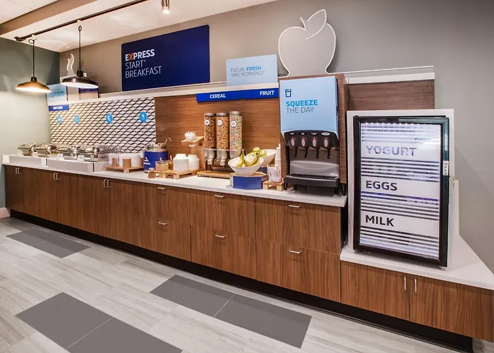 Express & - Midtown, An Ihg