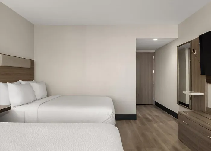 Express & - Midtown, An Ihg Phoenix