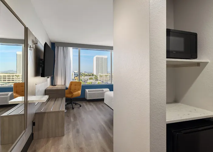 Hotel Express & - Midtown, An Ihg Phoenix